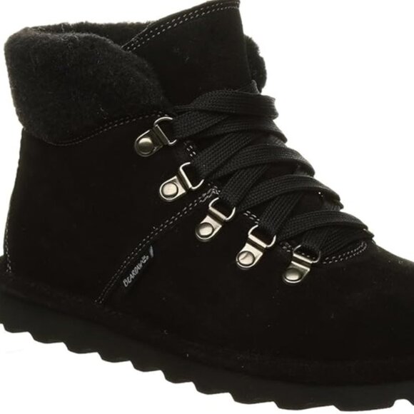 Bearpaw Marta Black Women's Bootie - Picture 1 of 6